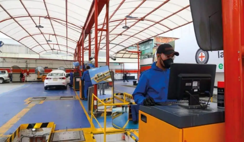 Alertan por Centros de Diagnóstico Automotor en Colombia que están engañando a usuarios: Así se pueden identificar Centros de Diagnóstico Automotor en Colombia