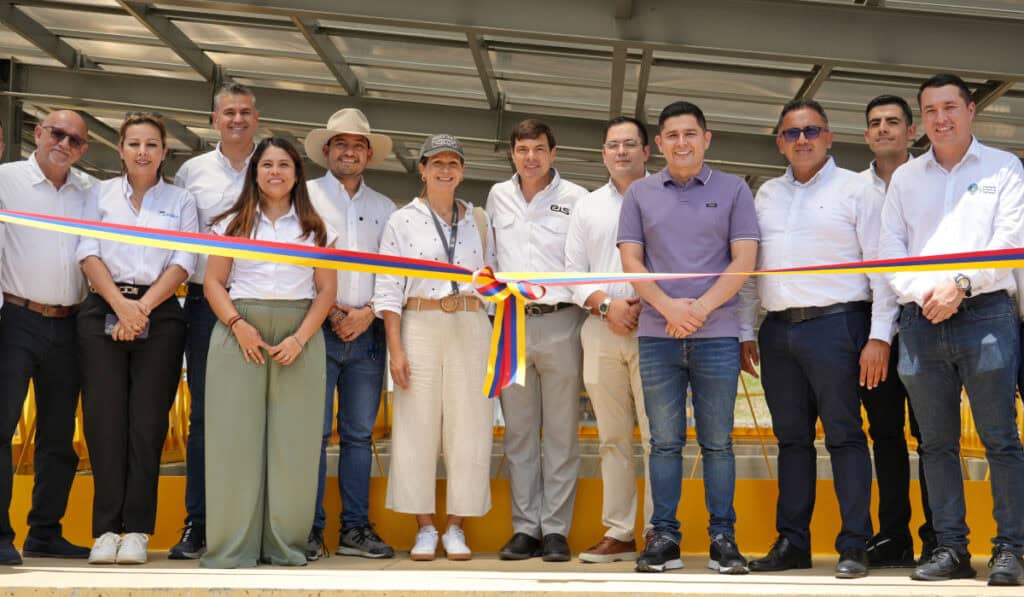 Entrega del sistema de acueducto
