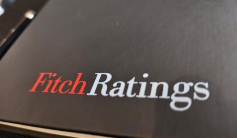 Colombia sería el único país de América Latina que podría bajar su calificación: Fitch alerta por riesgos fiscales calificación Colombia