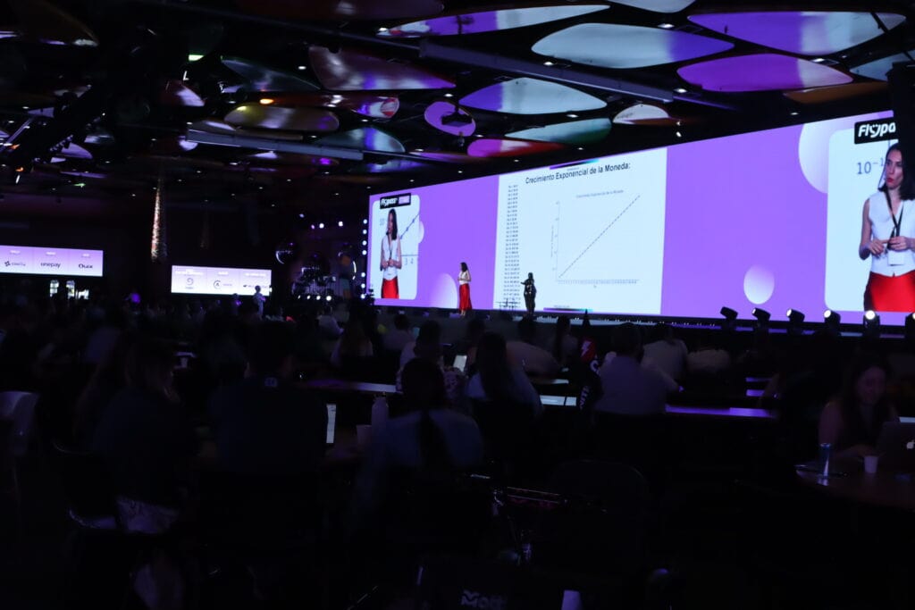 Más de 30 pódcast sobre emprendimiento generó Conexión: Entrepreneur Summit