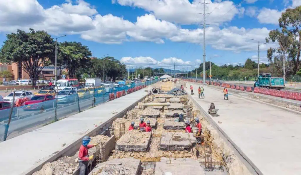 Se reactivaron las obras en importante tramo de un megaproyecto en Bogotá Obras TransMilenio Avenida 68 octubre de 2024