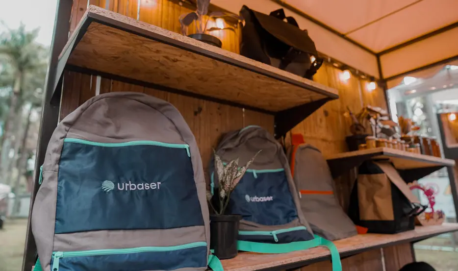 Urbaser concientiza sobre residuos de la industria textil y promueve la moda circular en Colombia Urbaser concientiza sobre residuos de la industria textil y promueve la moda circular en Colombia