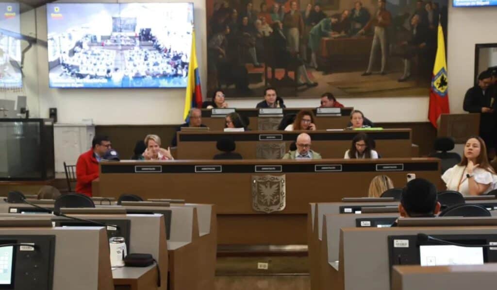 Concejo distrital aprobó $38,4 billones en presupuesto de Bogotá para 2025