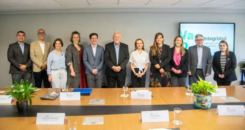 EAFIT renovó acreditaciones internacionales para la Escuela de Administración y el MBA EAFIT