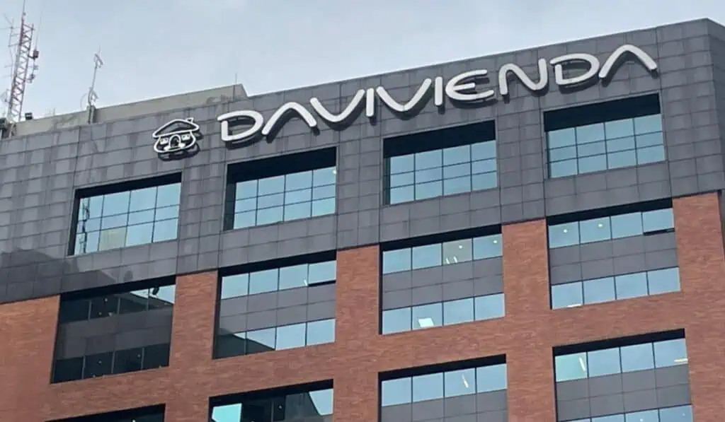 Davivienda recibe préstamo de US$60 millones de Canadá para financiar más vivienda y negocios de mujeres davivienda