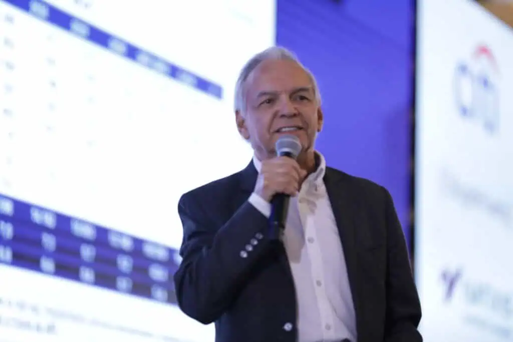 Bonilla se despide como ministro: “Dejamos la economía en su condición más favorable” El exministro de Hacienda, Ricardo Bonilla.