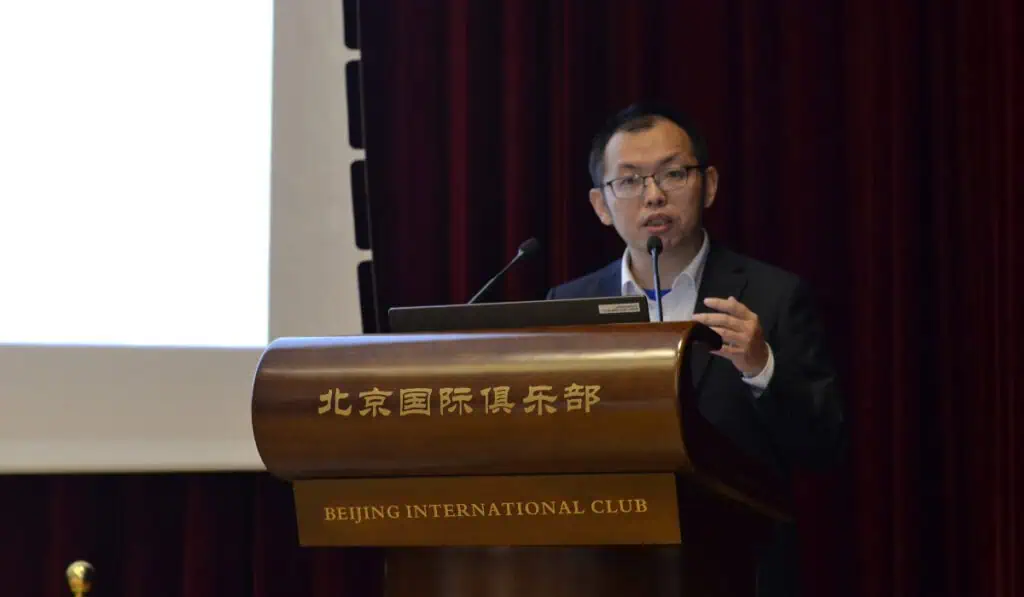 El plan de China para enfrentar aranceles de Estados Unidos ante la llegada de Trump Wu Sa, subdirector del Instituto de Economía de la Academia China de Investigación Macroeconómica