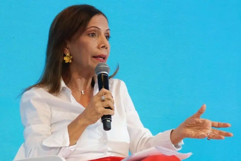 Entrevista | ¿Cómo ajustará la CREG el componente de comercialización en las tarifas de energía en Colombia?