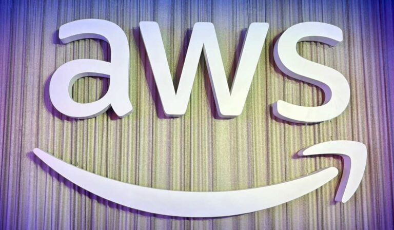 Logo de AWS