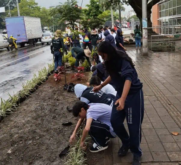 Una alianza que siembra el futuro Una alianza que siembra el futuro
