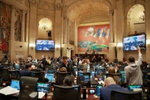 bajar el salario de los congresistas en Colombia