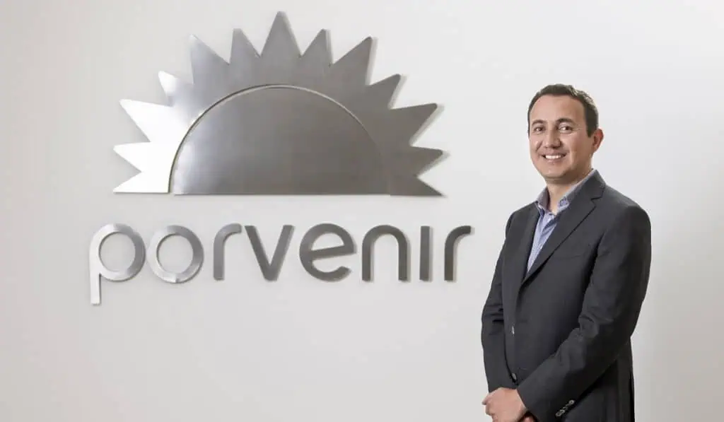 Empresarios y afiliados con todo un ecosistema digital en Porvenir para el manejo de las cesantías Erik Moncada, Porvenir