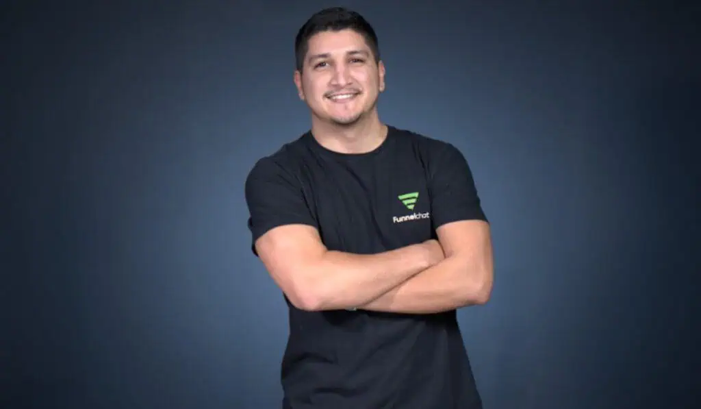 Funnelchat, plataforma para automatizar ventas por WhatsApp Alejandro Sánchez, CEO & Founder de Funnelchat