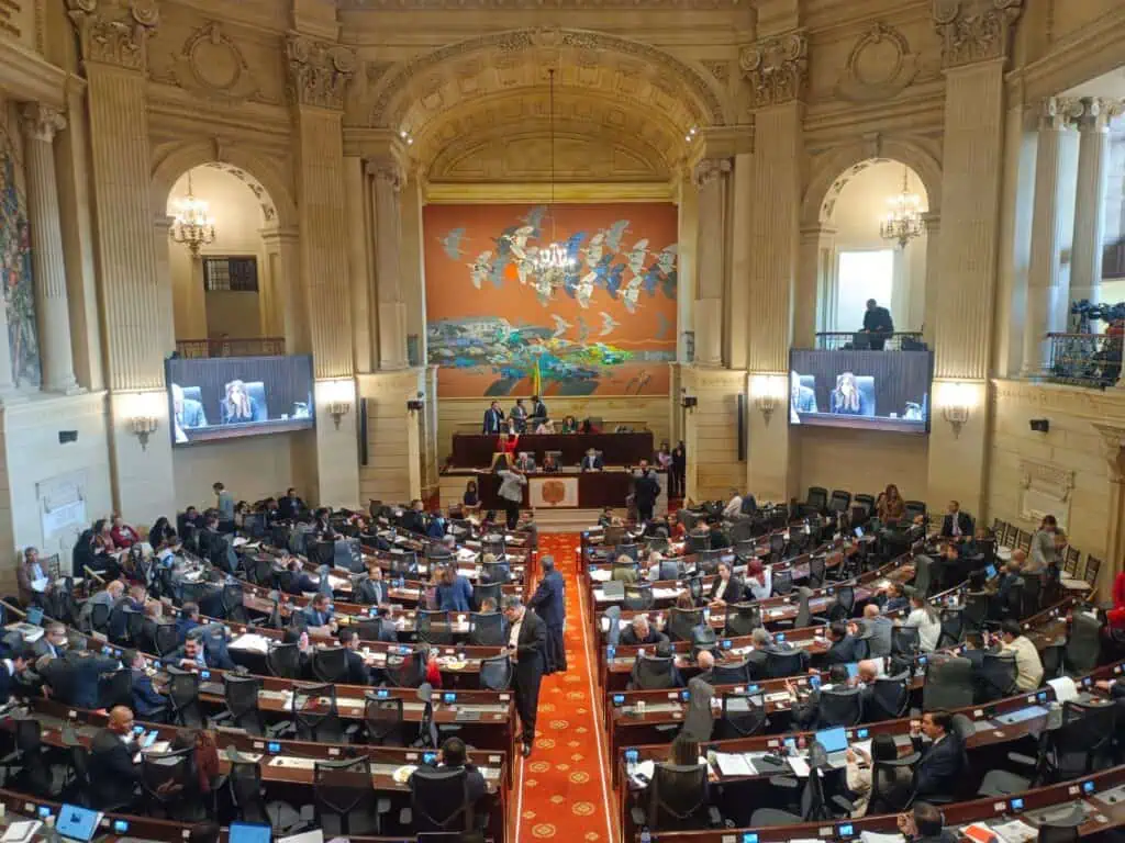 Se hundió la reforma tributaria del Gobierno Petro en el Congreso Reforma a la salud de Colombia