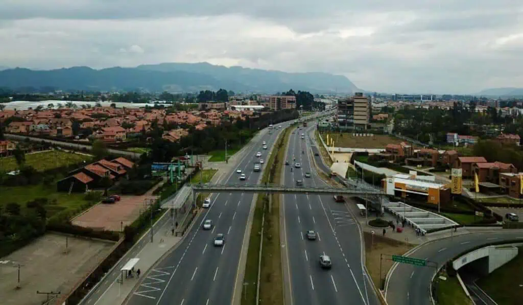 Gobierno aprueba licencia ambiental para megaproyecto de ampliación de la Autopista Norte en Bogotá Accesos Norte