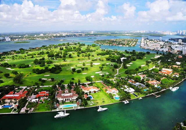 Así es el terreno a metros de la casa de Jeff Bezos en Miami que cuesta US$200 millones
