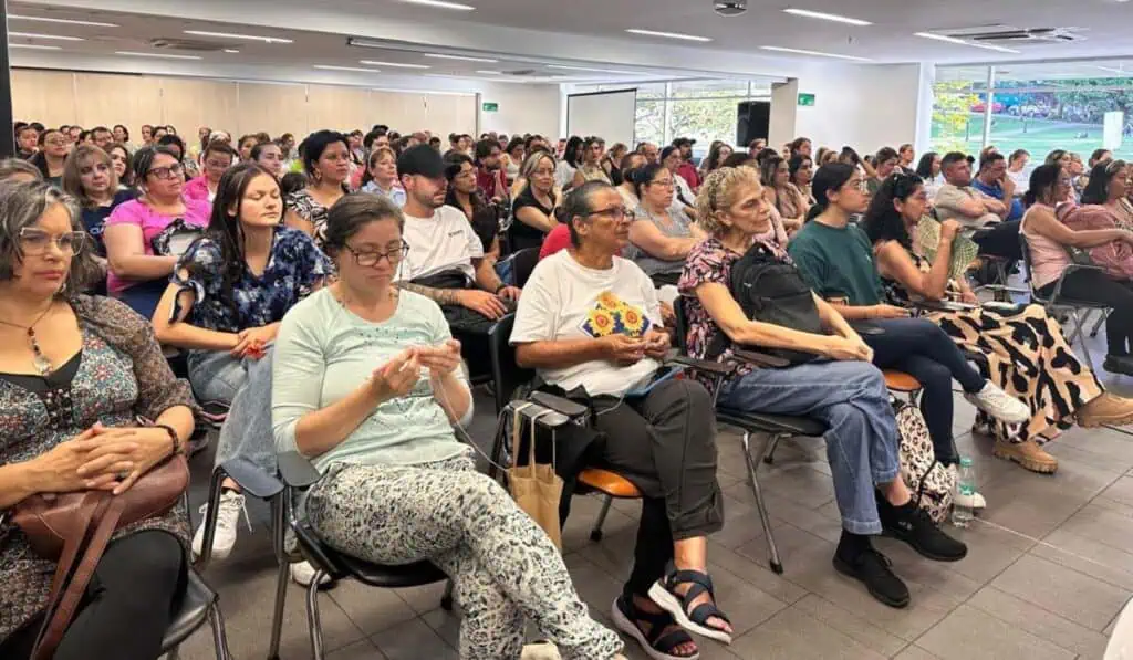 Esta será la multa si no asiste a la asamblea de copropietarios en Colombia Asamblea de copropietarios en Colombia