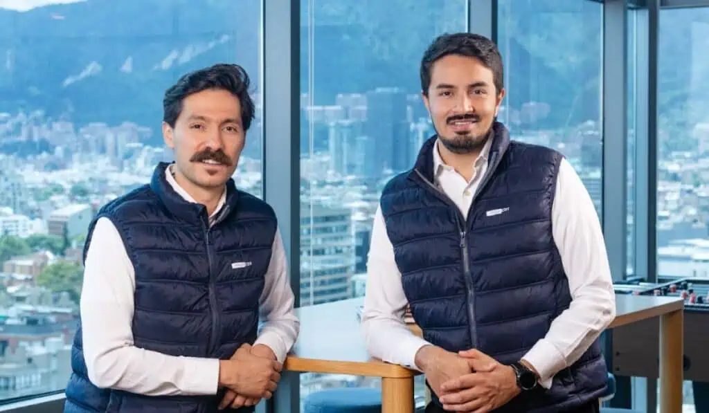 MejorCDT analiza planes futuros para llegar a la bolsa; se unió a Colombia Fintech Charlie Correa y David Susa, cofundadores de MejorCDT. Imagen: Cortesía MejorCDT