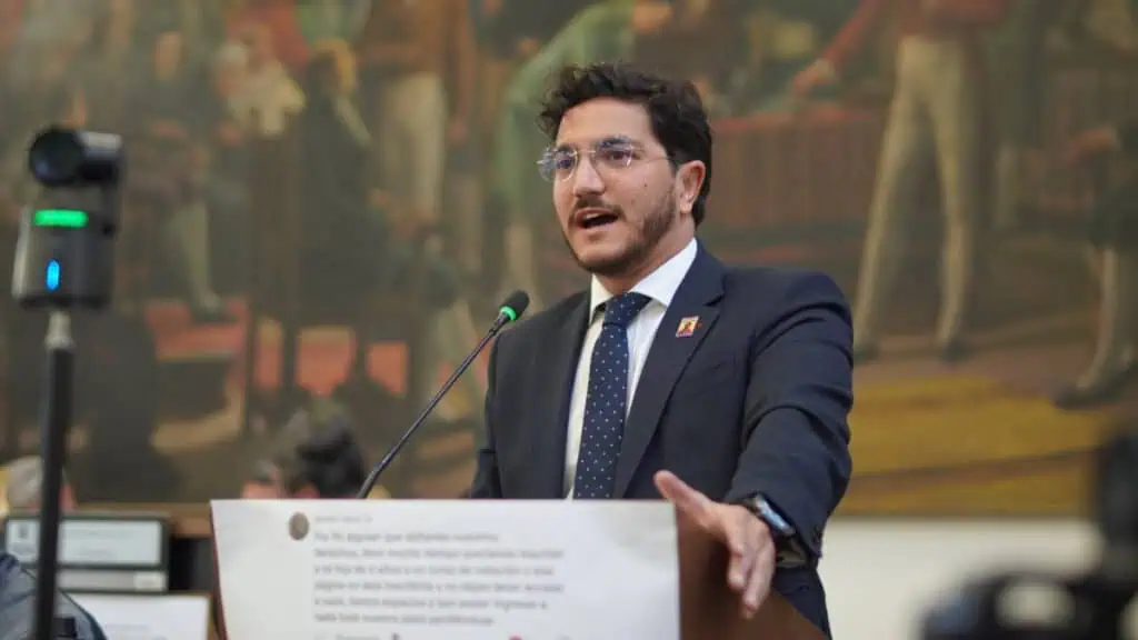 Concejo de Bogotá denuncia subutilización de los centros de felicidad y exige plan financiero Concejal Juan David Quintero de la coalición Nuevo Liberalismo - En Marcha
