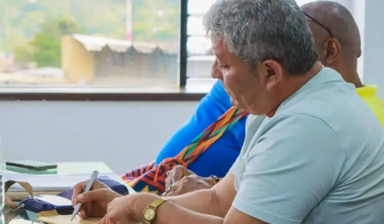 heredar una pensión en Colombia