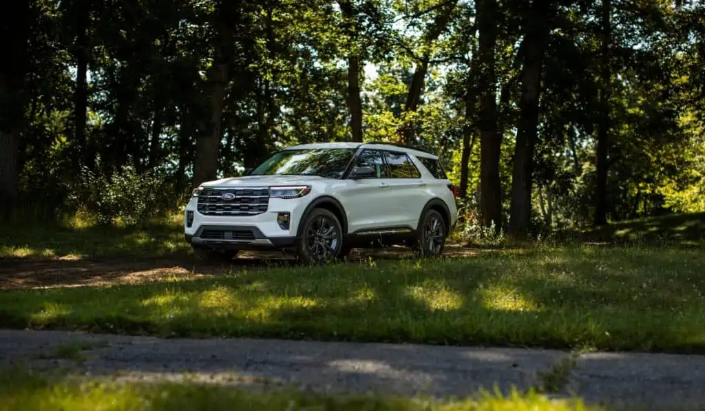 Ya está en Colombia la Ford Explorer 2025 en sus tres versiones: Estas son sus características Ford Explorer Active.