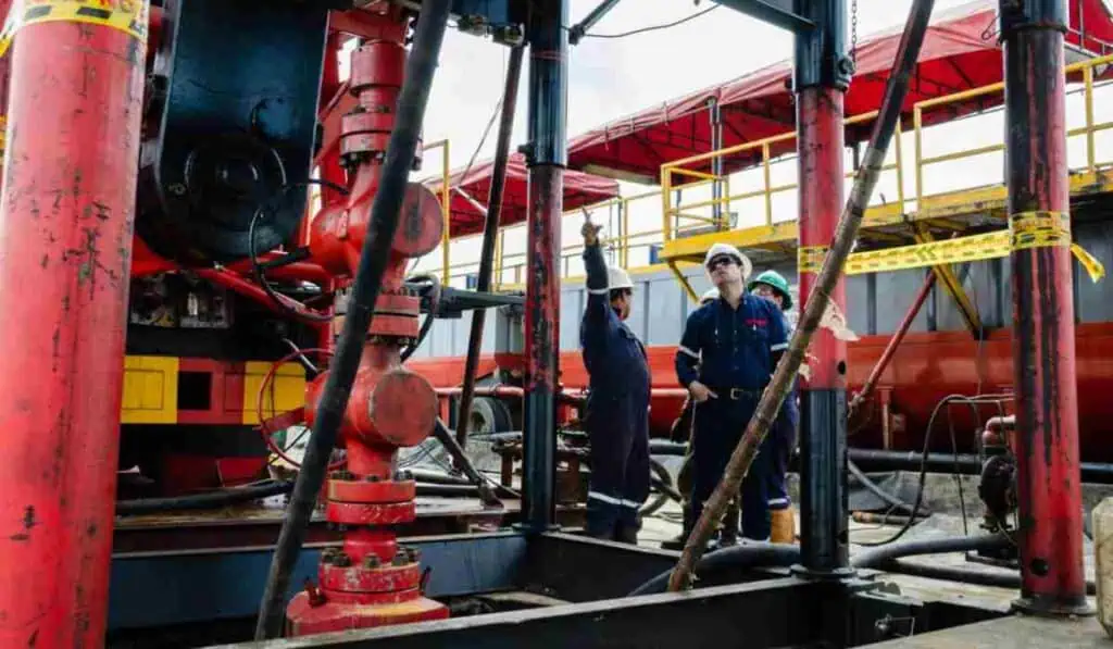 Gran Tierra Energy anunció metas de producción petrolera para 2025; recomprará acciones Gran Tierra Energy y las metas de producción para 2025