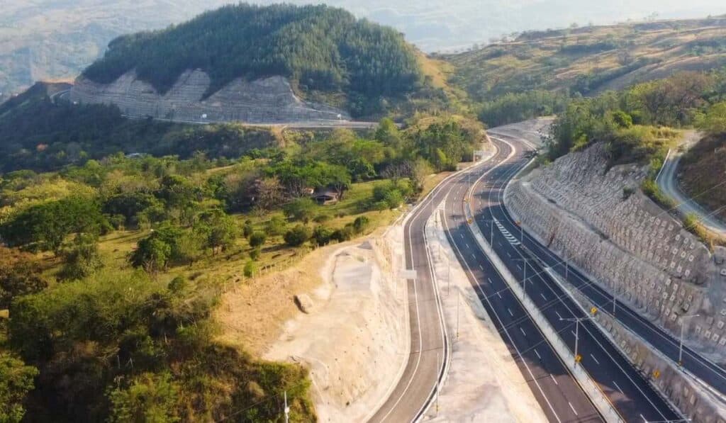 Entrevista | Pacífico 1: Novedades y avances que tendrá la megavía al suroeste antioqueño Pacífico 1