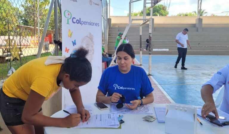 cotizar a pensión en Colpensiones