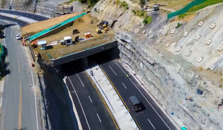 Cierres diarios de megavía al suroeste antioqueño durarían un año, pero hay rechazo; hoy habrá reunión clave Pacífico 1