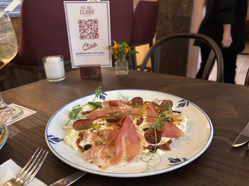 El restaurante italiano en Bogotá donde preparan la pasta desde cero: Estos son los precios Antipasto Via del Cuore. Foto: Valora Analitik.