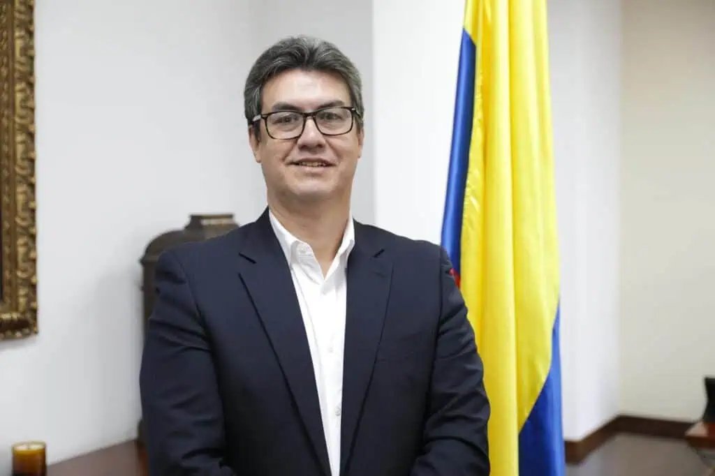 José Alejandro Herrera Lozano se posesionó como viceministro general de Hacienda José Alejandro Herrera Lozano