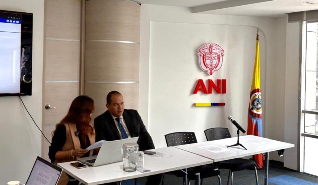 Exclusiva | Primera fase del Ferrocarril del Pacífico costará $22 billones; Petro no alcanzará a contratarlo Agencia Nacional de Infraestructura ANI Audiencia sede edificio