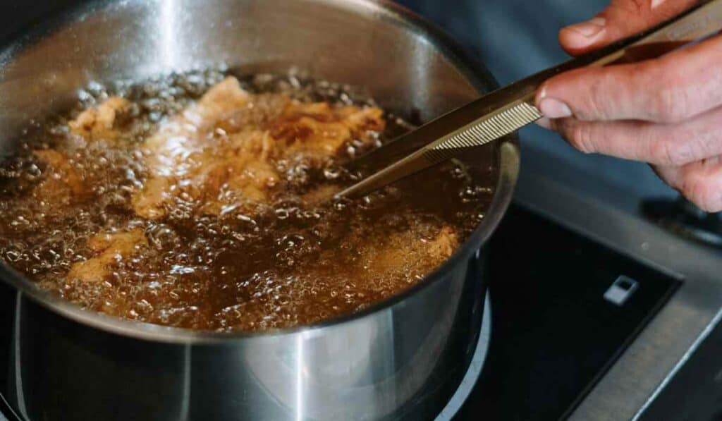 Brasa Roja hace uso de aceite como biodiésel. Foto: Pexels