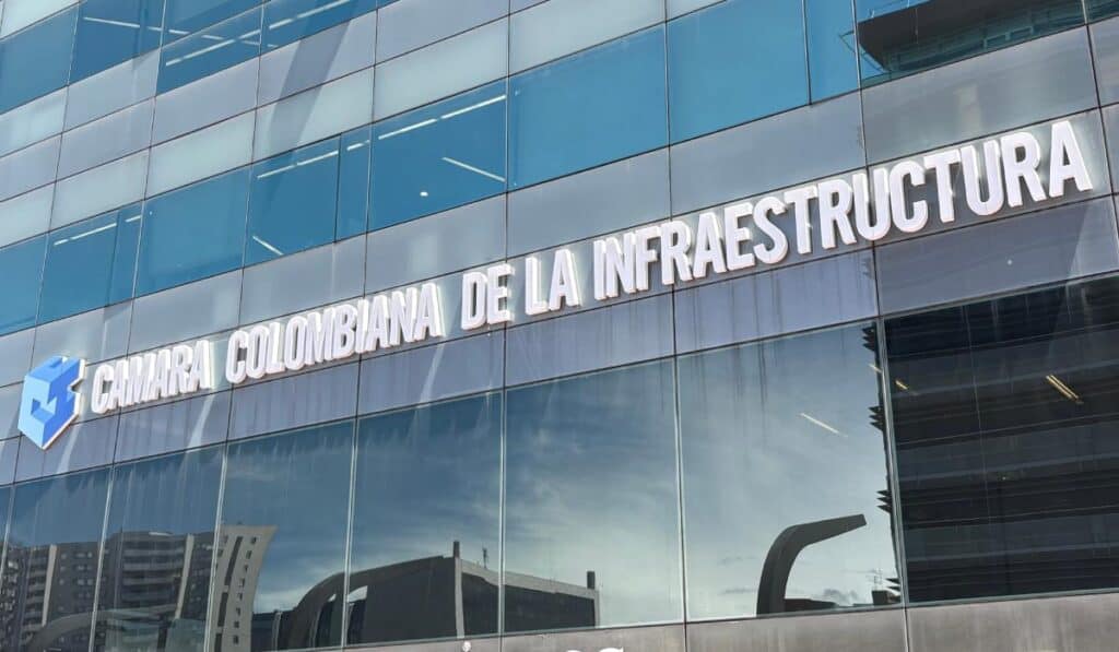 Logo de la Cámara Colombiana de la Infraestructura (CCI)