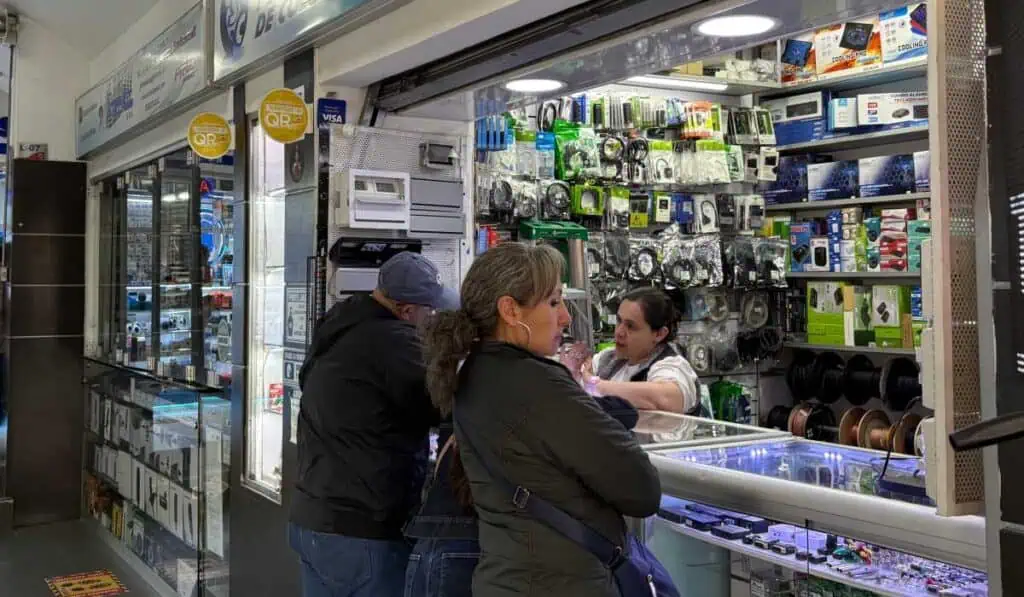 Comerciantes dicen que “no tiene sentido” sentarse a negociar salario mínimo del 2026 salario mínimo