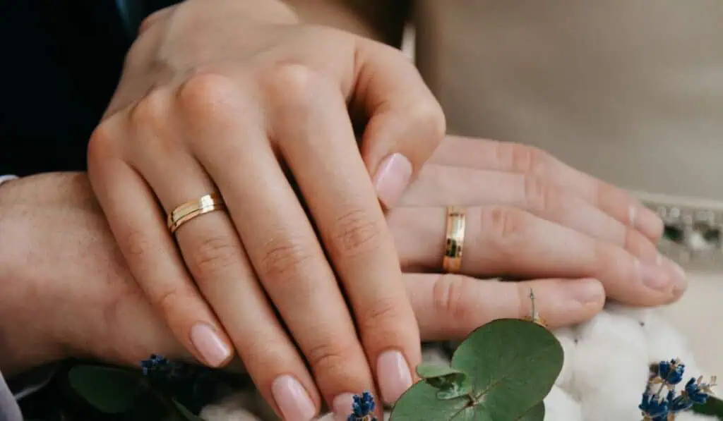 Corte definió edad mínima de matrimonio en Colombia: Ya no será desde los 14 años Corte definió nueva edad para matrimonio en Colombia