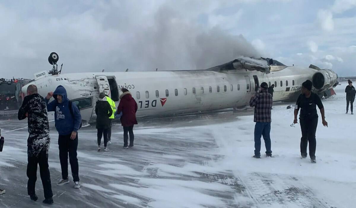 Vuelo de Delta Air Lines se accidenta al aterrizar en aeropuerto de