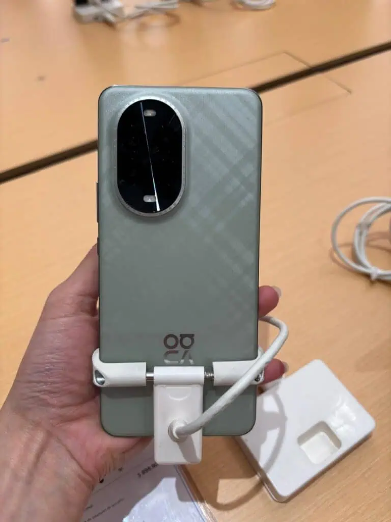 Huawei lanzó en Colombia la serie Nova 13: Trae importantes mejoras en las cámaras Nova 13 Pro. Foto: Valora Analitik.