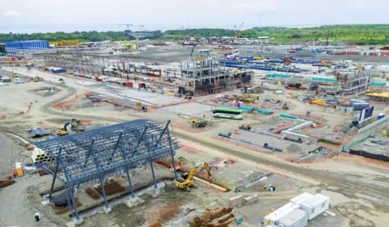 Obras en Puerto Antioquia