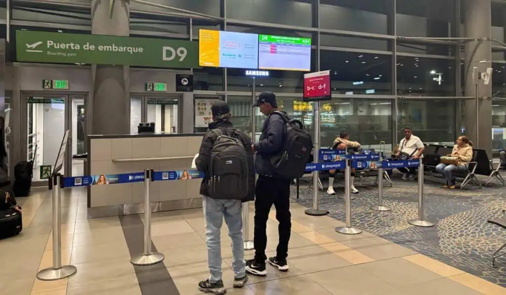 CEO de Latam Airlines envía mensaje al nuevo gobierno: "La infraestructura aeroportuaria debe ser pilar estratégico del desarrollo del país" colombianos que viajen a Europa