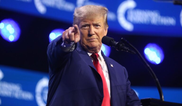 Donald Trump amenazó con nuevos aranceles intentando reestructurar el comercio de EE. UU.