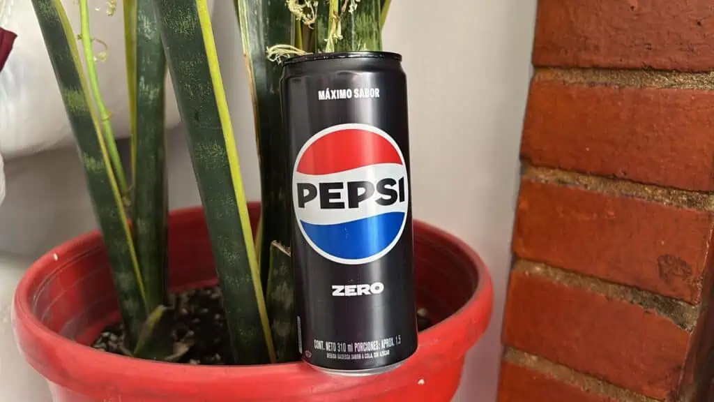Luego de 15 años, Pepsi renovó su imagen: Así luce en Colombia Nueva lata de Pepsi Zero. Foto: Valora Analitik.