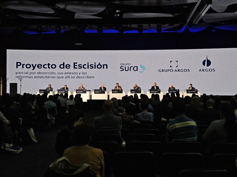 Aprobación del proyecto de escisión en la Asamblea de Grupo Sura