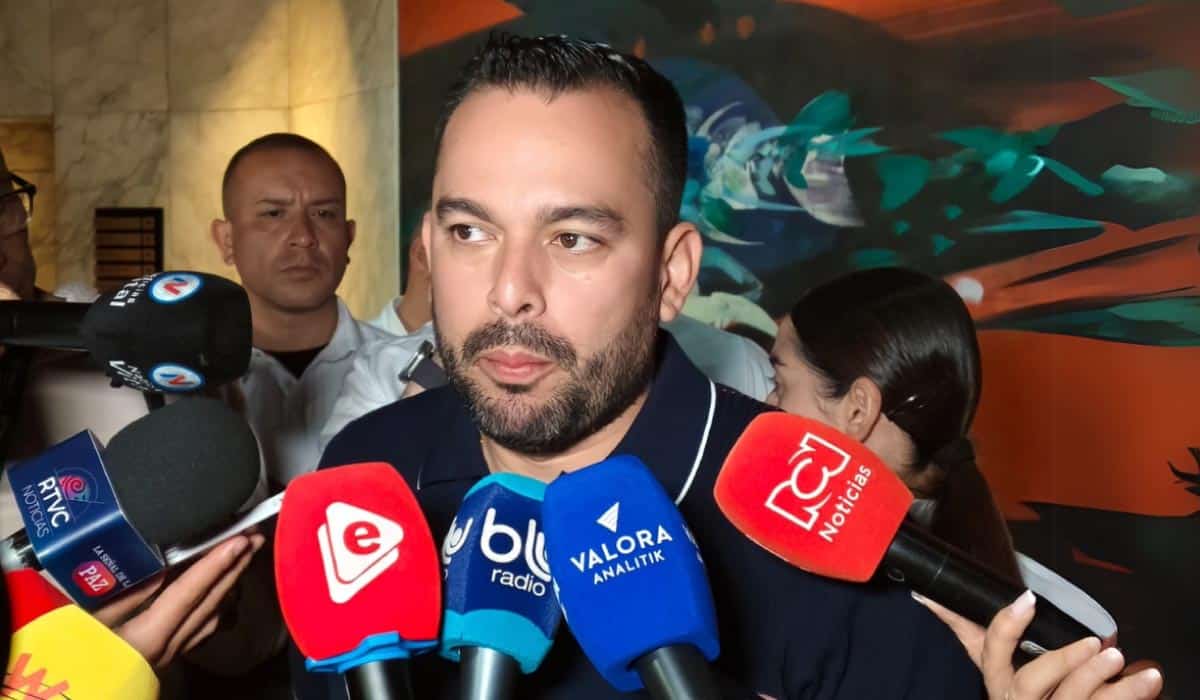 Home - Valora Analitik Ministro de Minas y Energía, Edwin Palma. Foto: Valora Analitik.