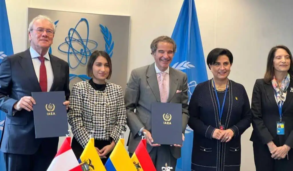Comunidad Andina firma memorando sobre aplicación de tecnología nuclear Acuerdo CAN y Organismo Internacional de Energía Atómica