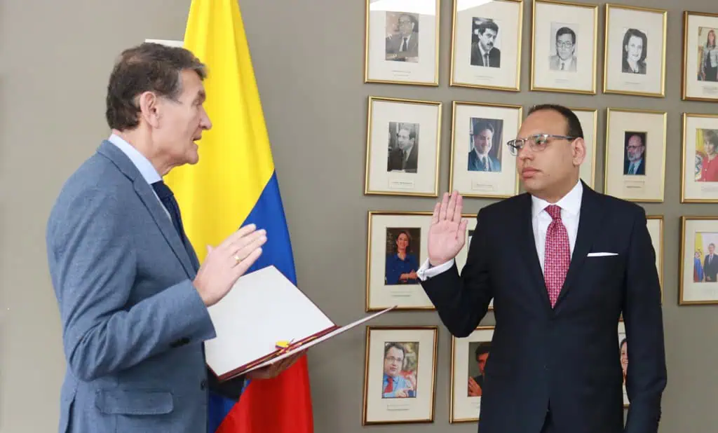 Julián Molina será el nuevo ministro de las TIC del gobierno Petro Julián Molina fue superintendente de Subsidio Familiar