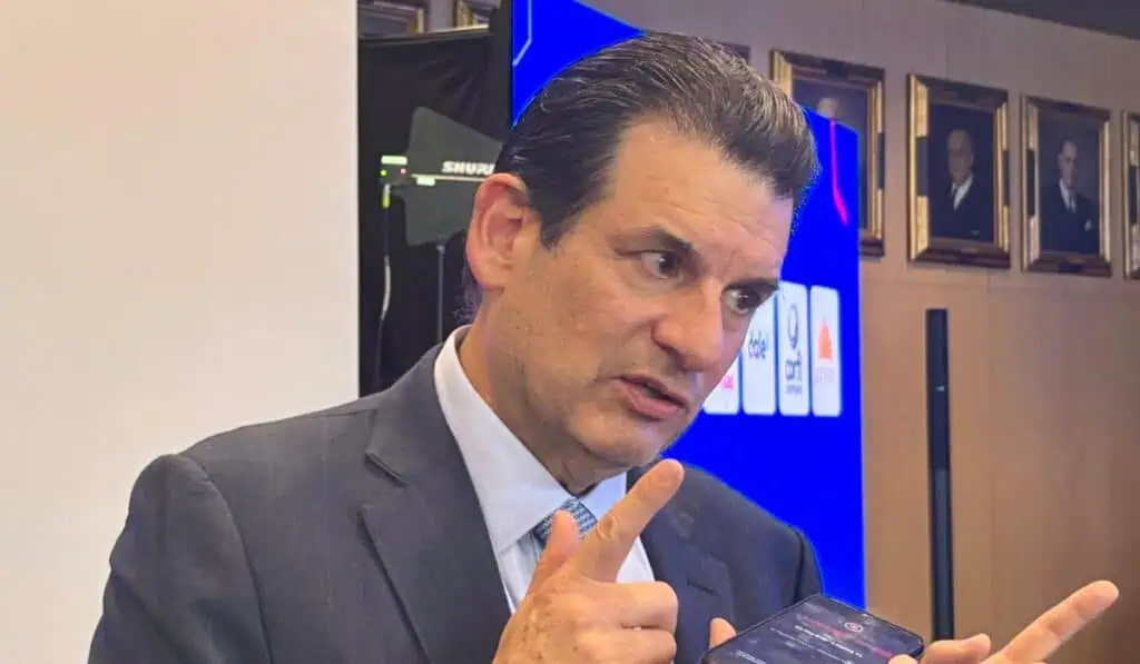 “Al próximo presidente le tocará complicadísimo, tiene que poner la economía a crecer”: Sarmiento Gutiérrez Luis Carlos Sarmiento Gutiérrez