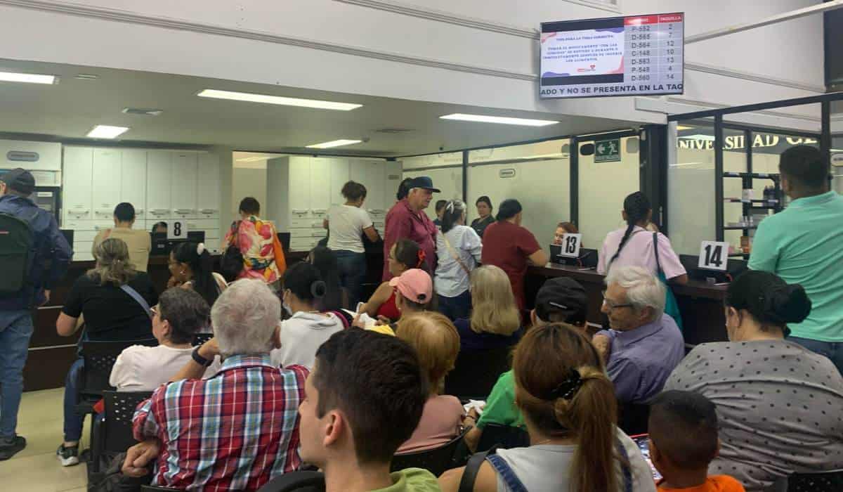 Gobierno y EPS intervenidas tendrán que pagar deudas con clínicas y hospitales de Medellín en máximo 30 días