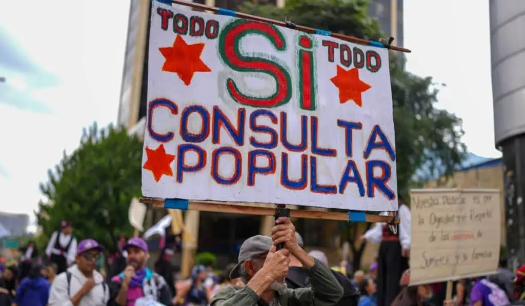 Vacíos y sombras de las 12 preguntas de la consulta popular del gobierno Petro Marchas día cívico 18 de marzo de 2025