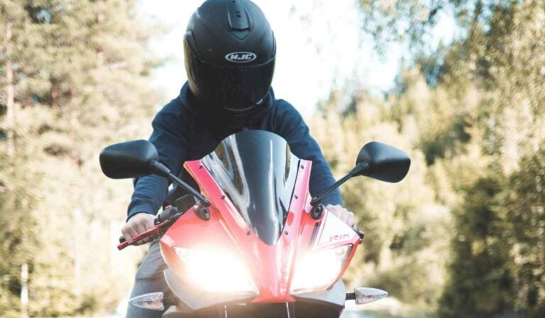 Ventas de motos en Colombia.